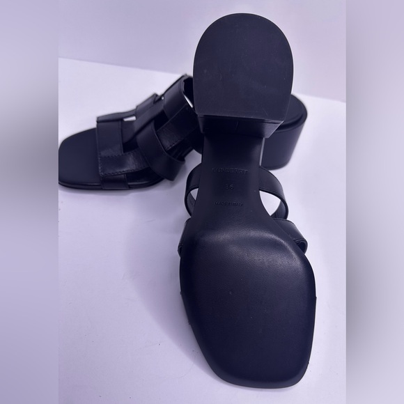 NWOB BURBERRY Lyna Leather Sandals, 100% Authentic! - Picture 12 of 15